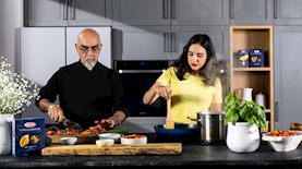 ישראל אהרוני, צילום: אלון מסיקה